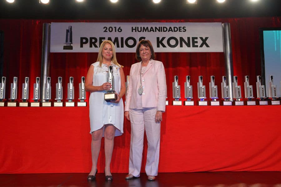 Premio Konex de Platino en “Ética”.  Diploma al Mérito “Ética”